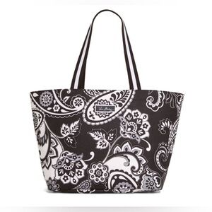 Brand new Vera Bradley Paisley Noir Large Tote